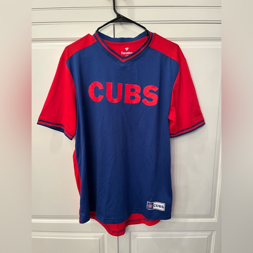 Chicago cubs baseball shirt